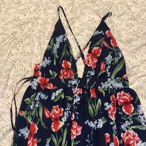 Maxi dress brand new with tags. Size medium